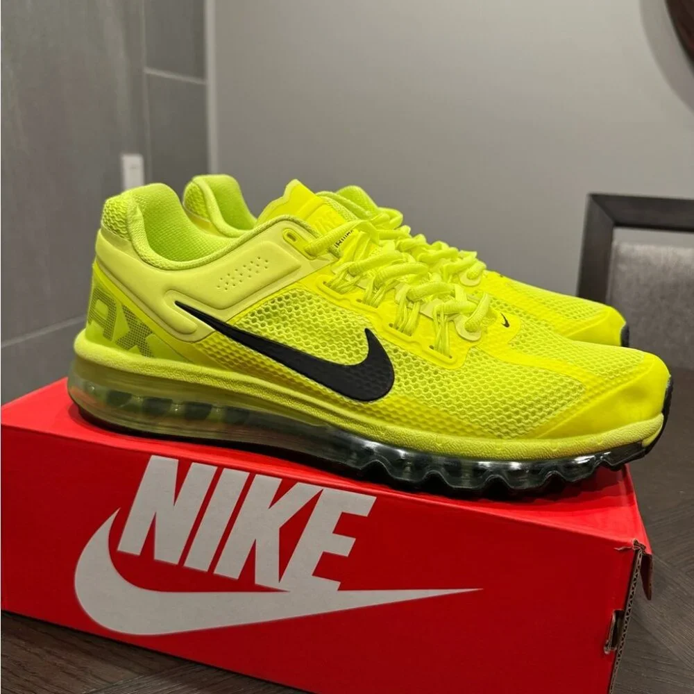 Nike Air Max 2013 - Picture 2 of 6